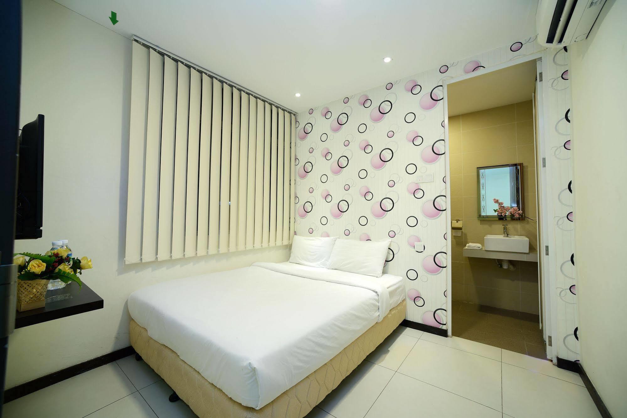 Casa Hotel Near Klia 1 Sepang Zewnętrze zdjęcie